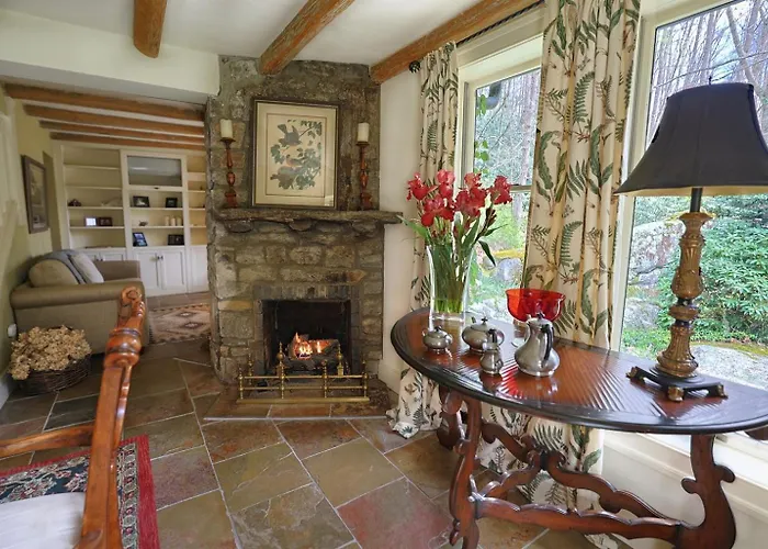 Crab Orchard Estate In Valle Crucis W Fireplace