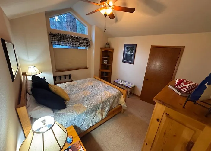 Tranquil Lake Almanor Black Bear Cabin Central A/C