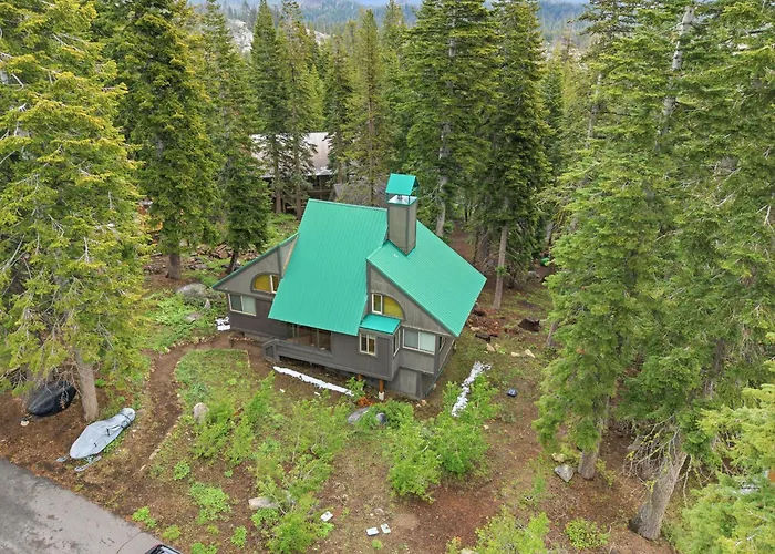 A-Frame Home With Deck & Bbq - Vh223 Cabin