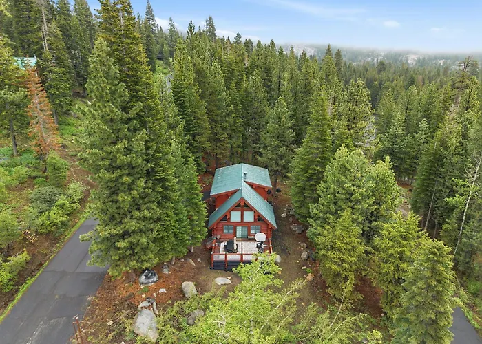 Log Cabin With Shou Sugi Ban Fireplace - Vh401 Home
