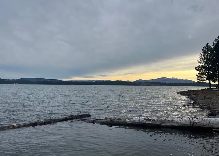 Tranquil Lake Almanor Black Bear Cabin Central A/C