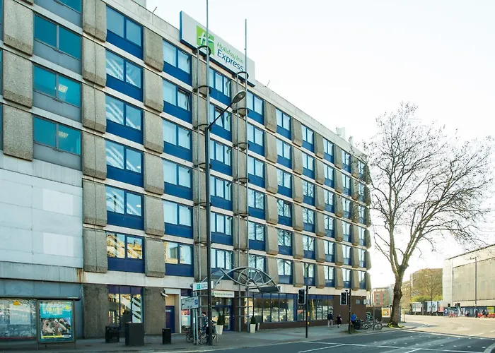 Apartments Holiday Inn Express Bristol City Centre By Ihg