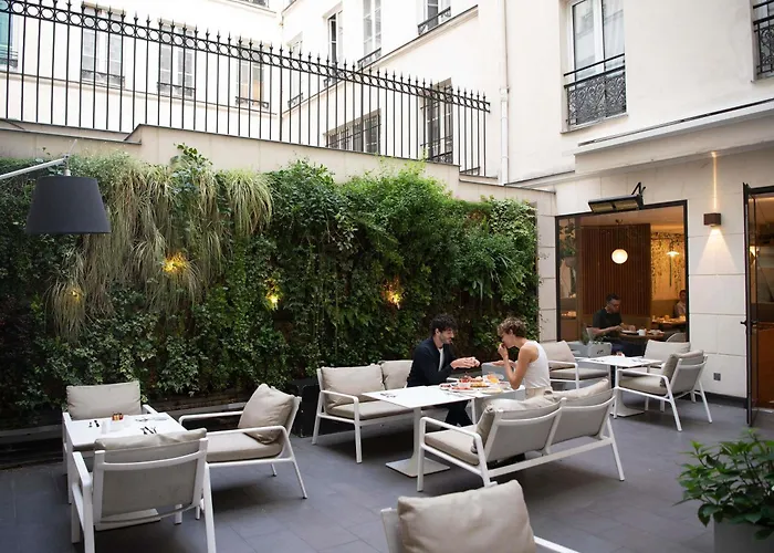 Mercure Paris Opera Garnier & Spa