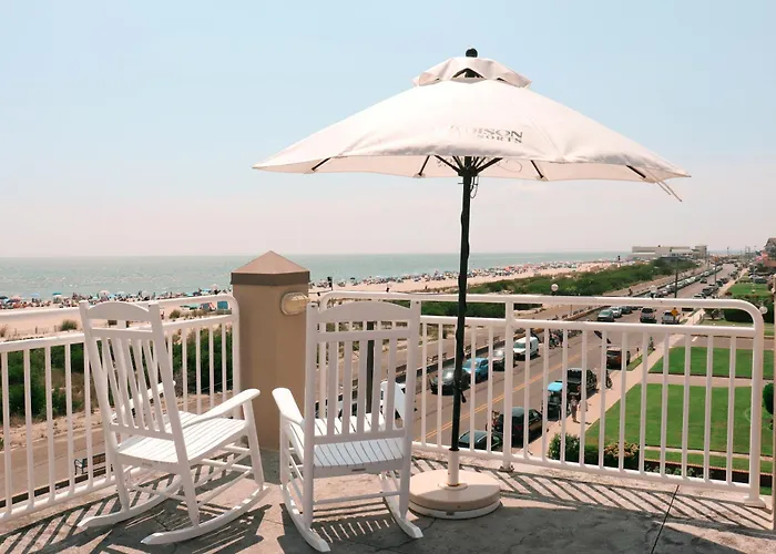 Montreal Beach Resort