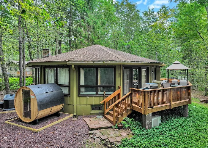 Chic 2 Bd 2 Ba Near Skiing Fireplace Etc
