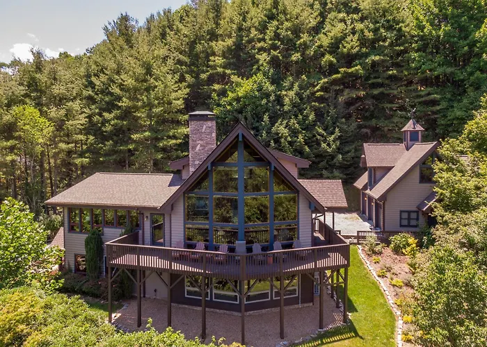 Mountaineer Manor