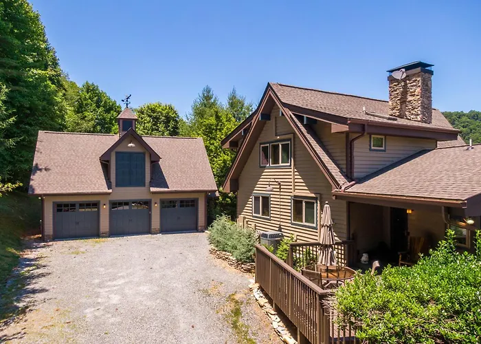 Mountaineer Manor