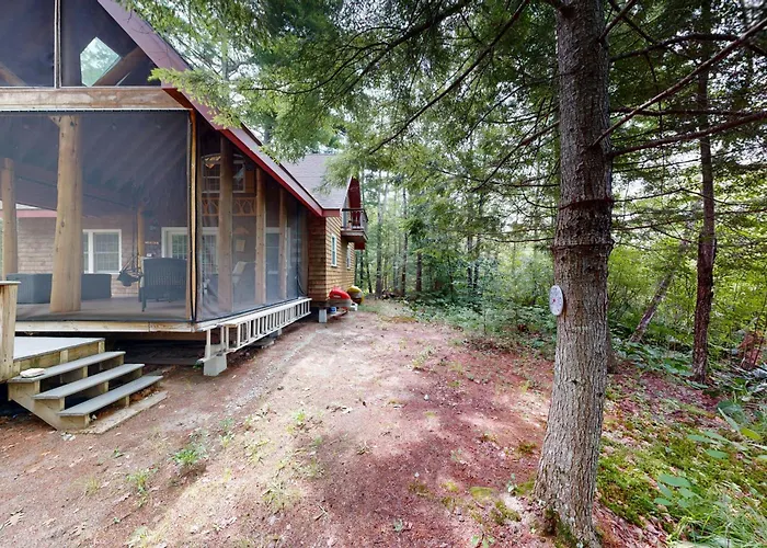 Handcrafted Home Near Lakes & Mountains