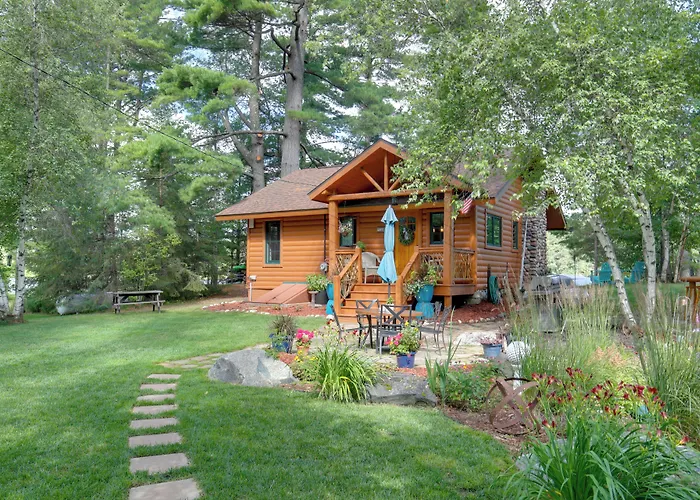Lakefront Cabin W/ Private Dock & Fire Pit!