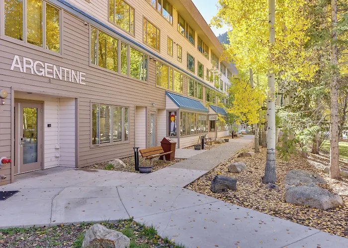 1 Mi To Keystone Ski Lift: Lakefront 4-Season Gem