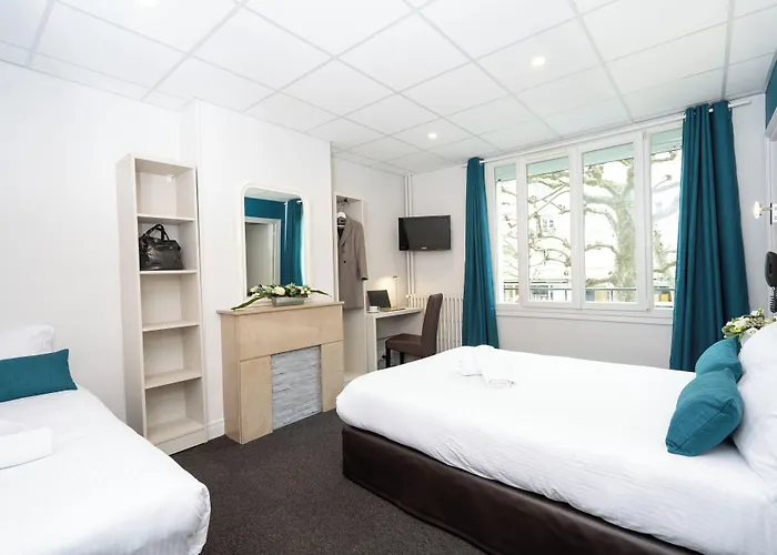 Logis Hotel Du Chateau
