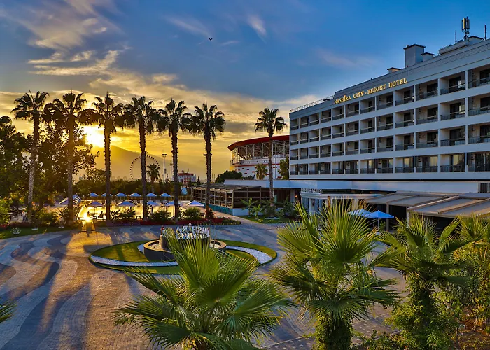 Nashira City Resort