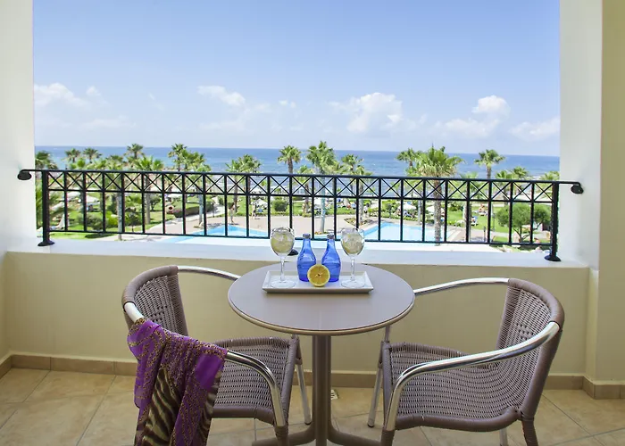 Aquamare Beach Hotel & Spa