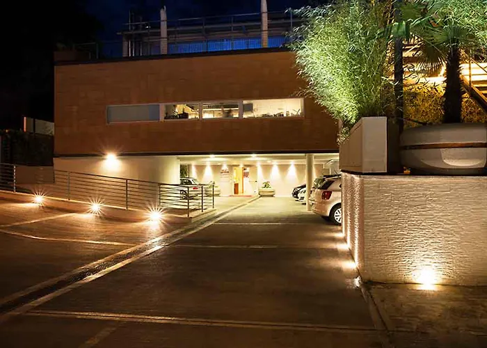 Dal Moro Gallery