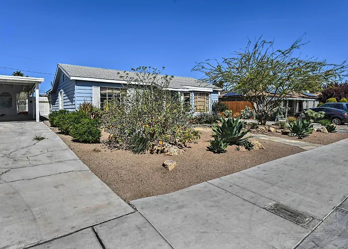 Vintage Downtown Vegas Retreat Less Than 3 Mi To Strip!