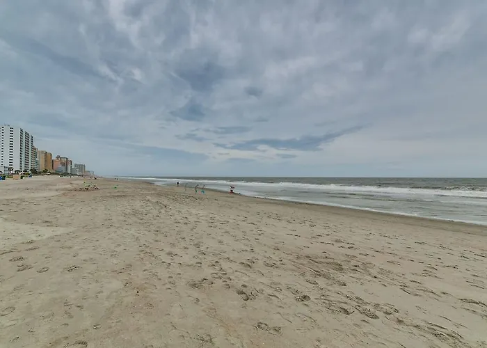 Sea Hawk Oceanfront Motel