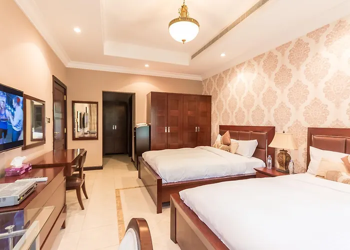 Yanjoon Holiday Homes - Palm Jumeirah Frond A Villas