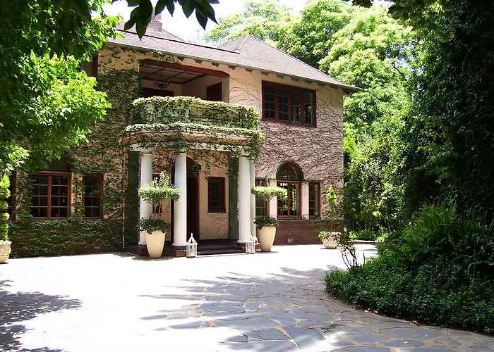 Foxwood House Boutique Hotel
