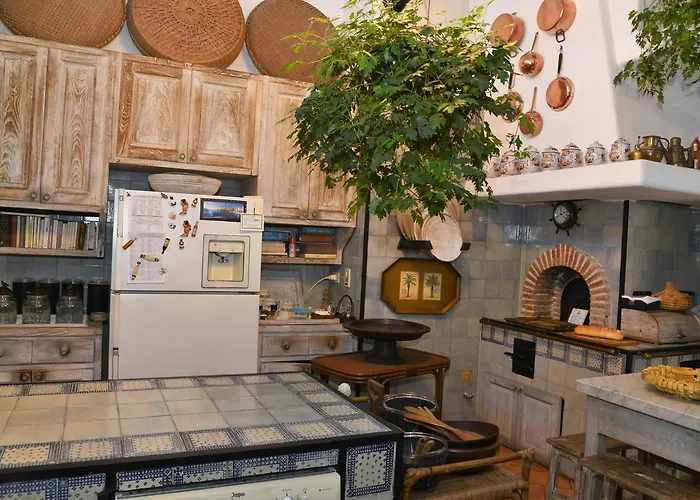 Villa Mondo Suites