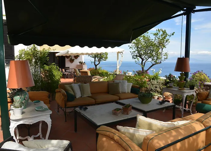 Villa Mondo Suites
