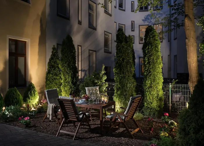 Luxoise Apartments