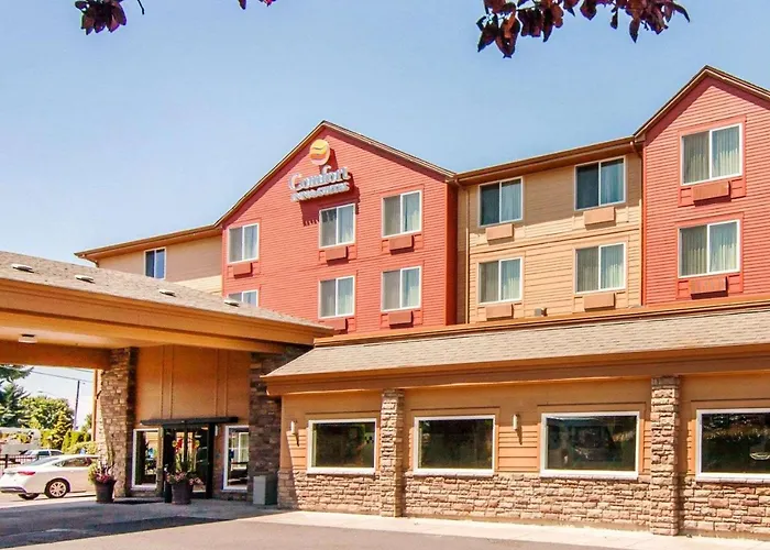 Beach Hotels Comfort Inn & Suites-Portland Airport