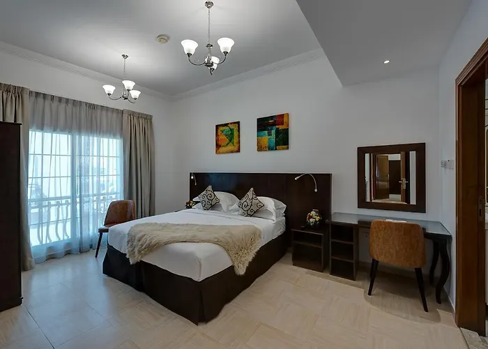 J5 Four Bedroom Villa Holiday Home In Mirdif