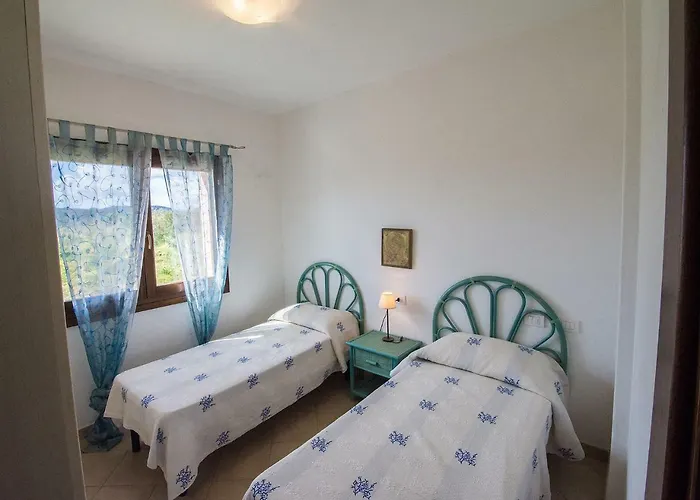 Villetta Con Giardino 400 Mt Dalla Spiaggia