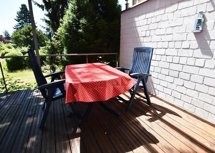 Zeitwohnen Im Schoenem Haus Mit Grosser Terrasse In Koeln-Rath