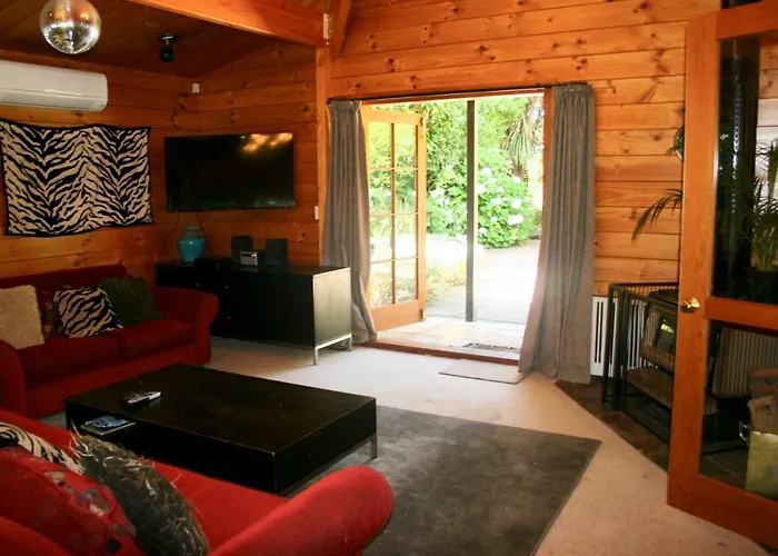 Walnut Grove Lodge