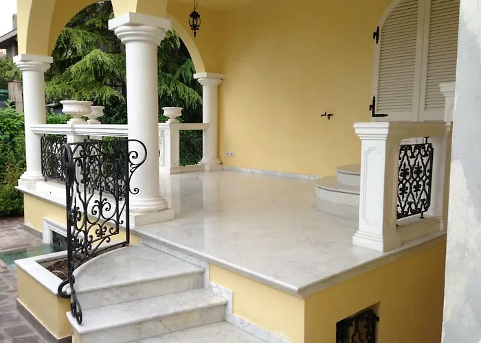 Stefano'S House