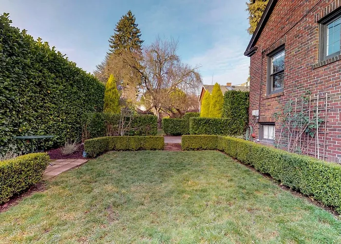 Vacation home: Green Lake Awaits