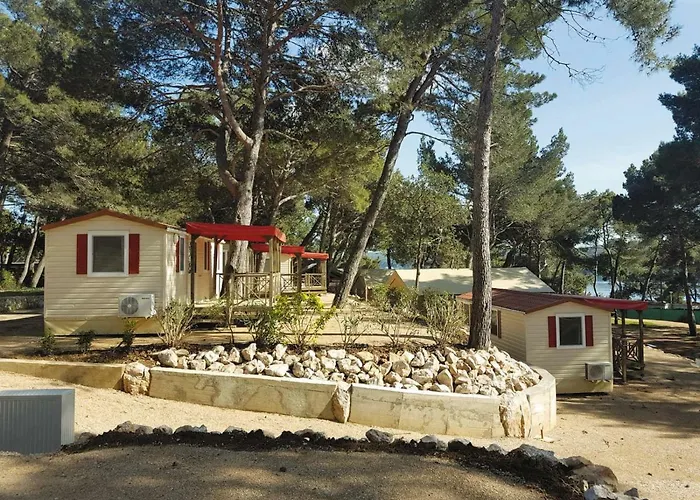 Victoria Mobilehome Camping Village Poljana