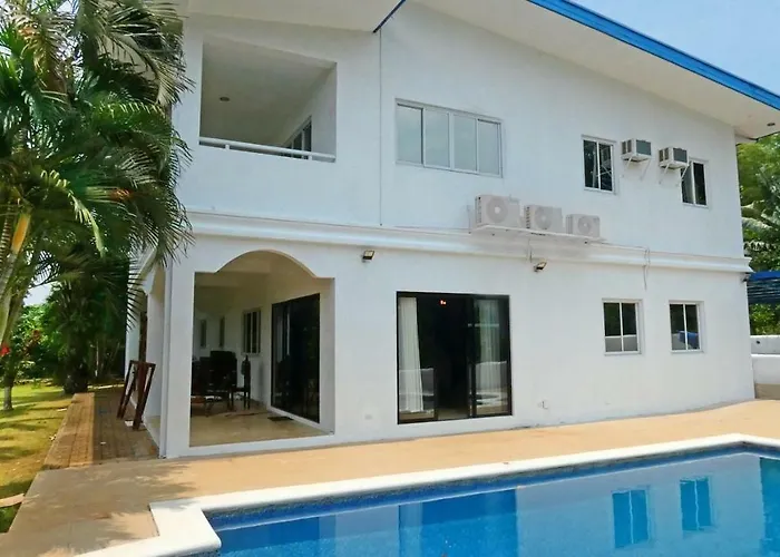 Villa Tropical Garden With Pool