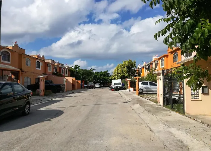 Casa Loritos