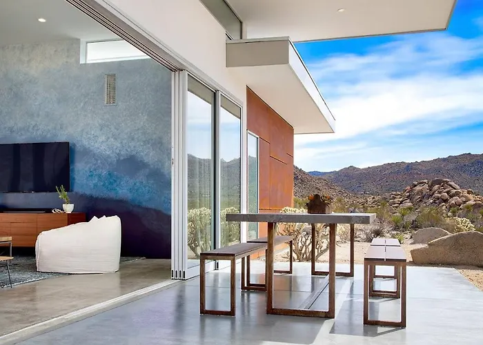 Skyhouse