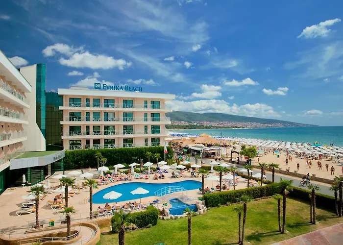 Dit Evrika Beach Club Hotel