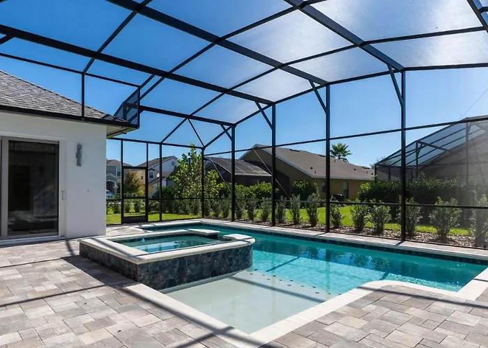 Paradise At Providence - Exclusive 4 Bed Pool Home