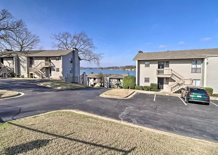 Apartments Cozy Lake Hamilton Condo With Balcony And Pool Access!