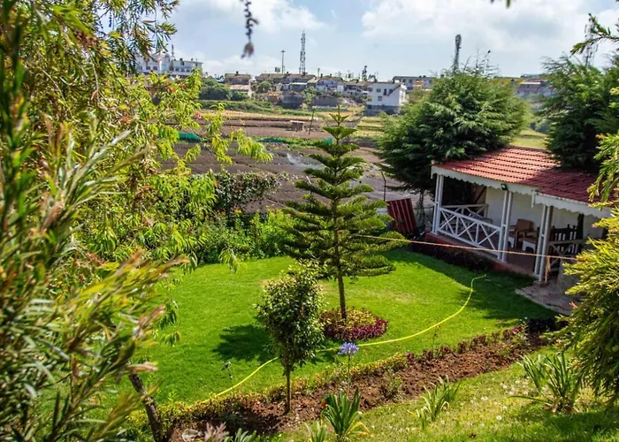 Villa: Pine View Stay Ooty