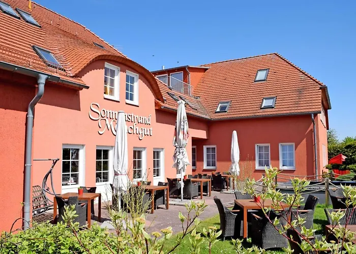 Das kleine Hotel und Ferienwohnungen auf Mönchgut!
