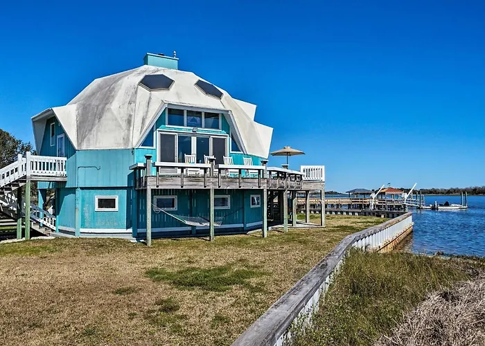 Atlantic Coast Dome Home Across From Sound With View