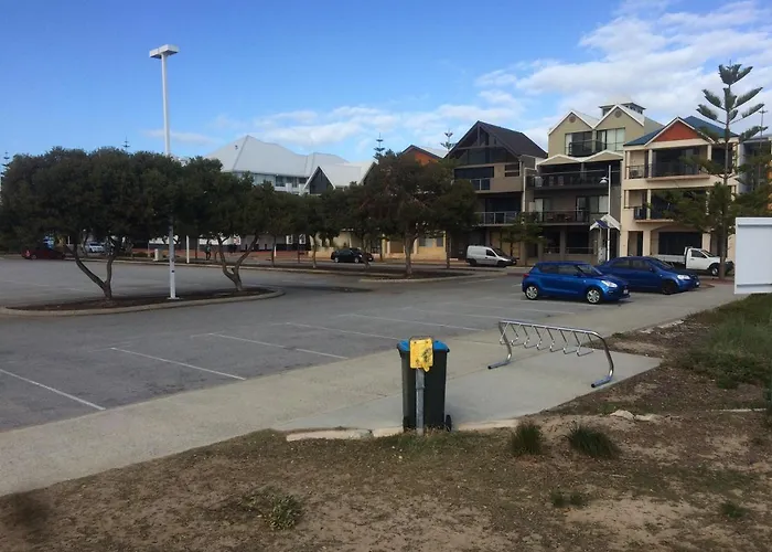 Breakwater Short Stay